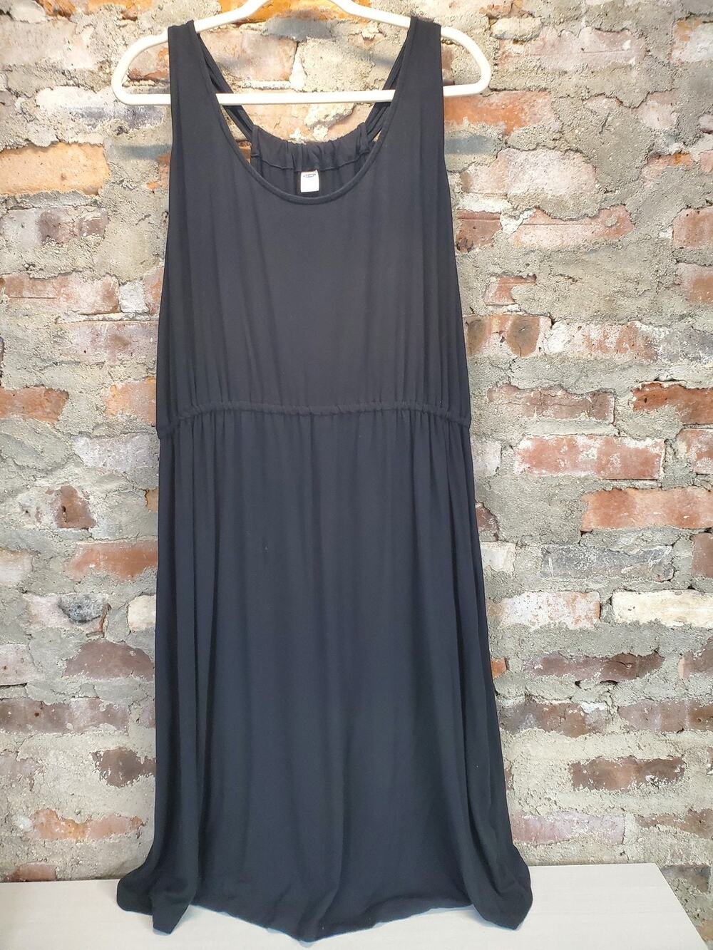 Old Navy Womens Dress 2X Plus Black Sleeveless Elastic Waist Scoop Neck Midi